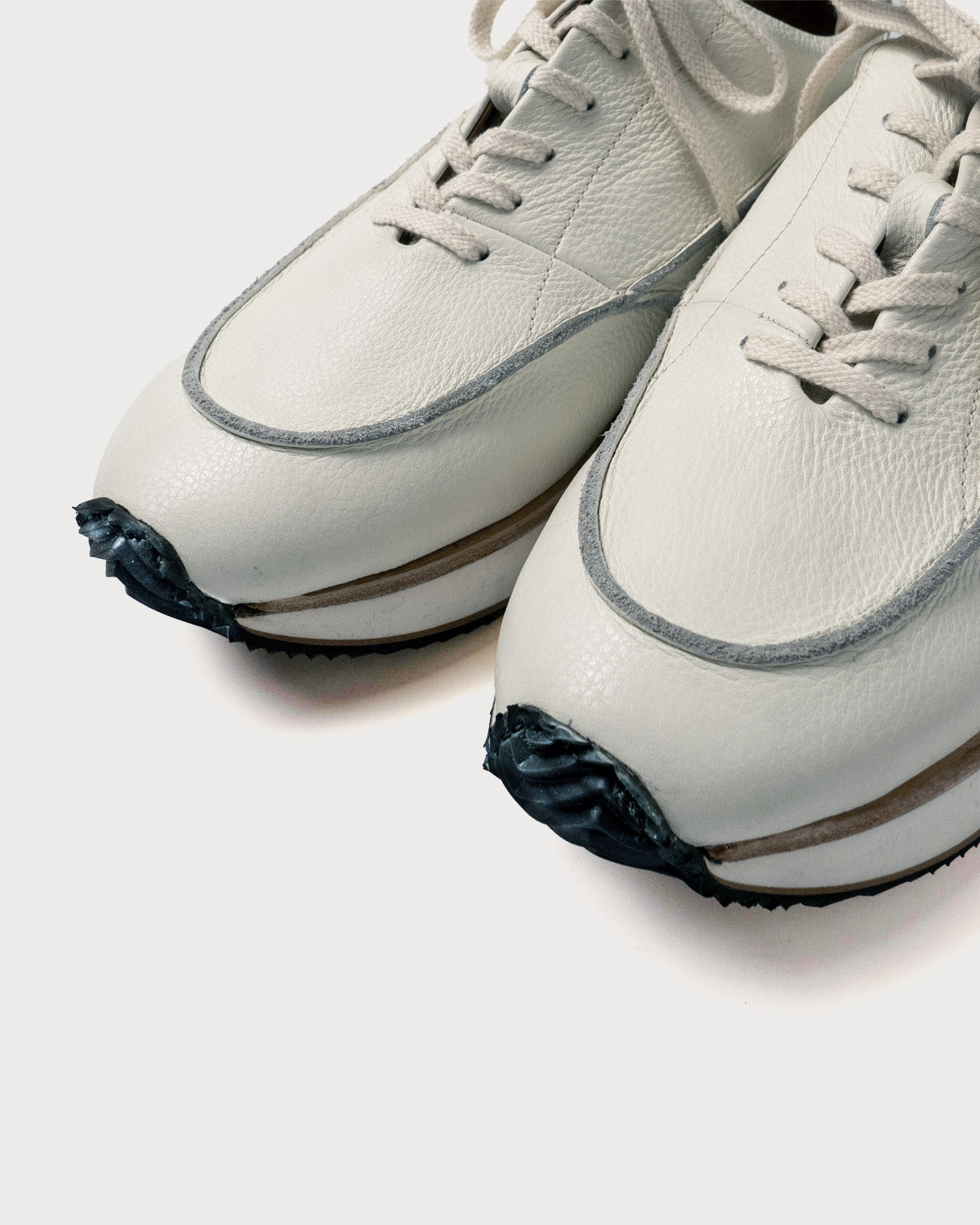 SK LACE UP WHITE