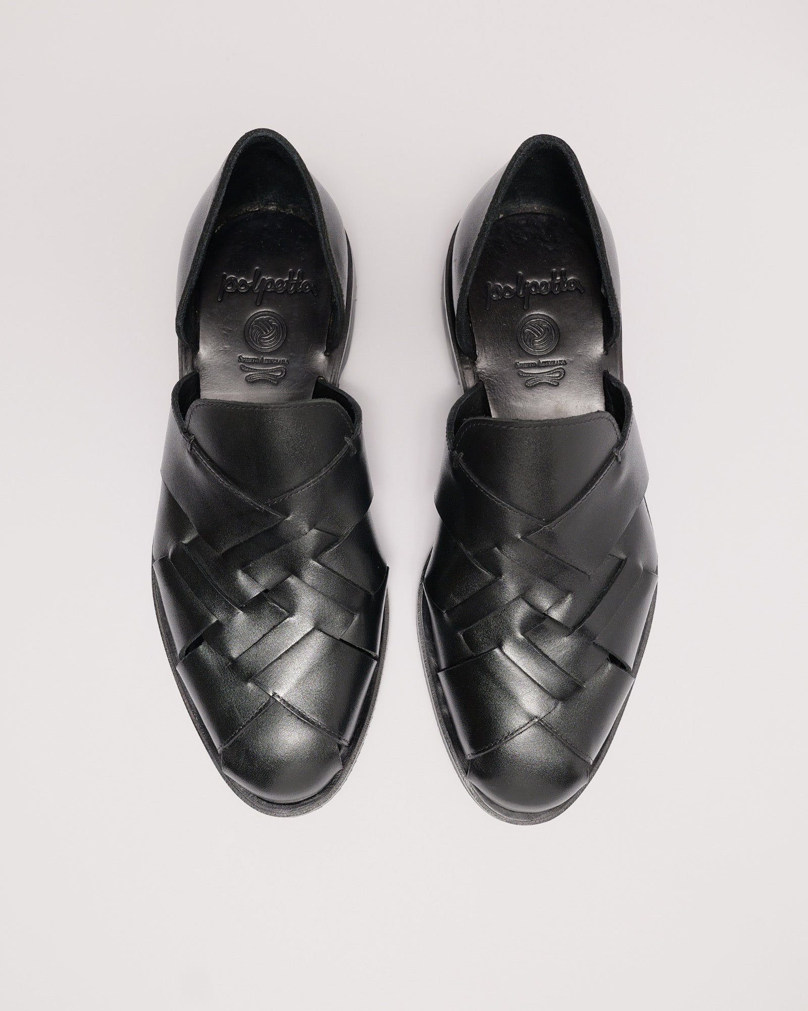 SANDAL